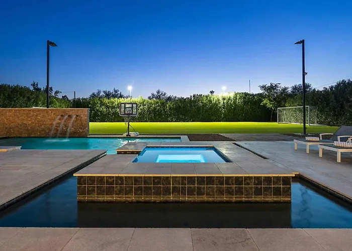 Holiday home Escape With Luxury & Endless Amenities Scottsdale