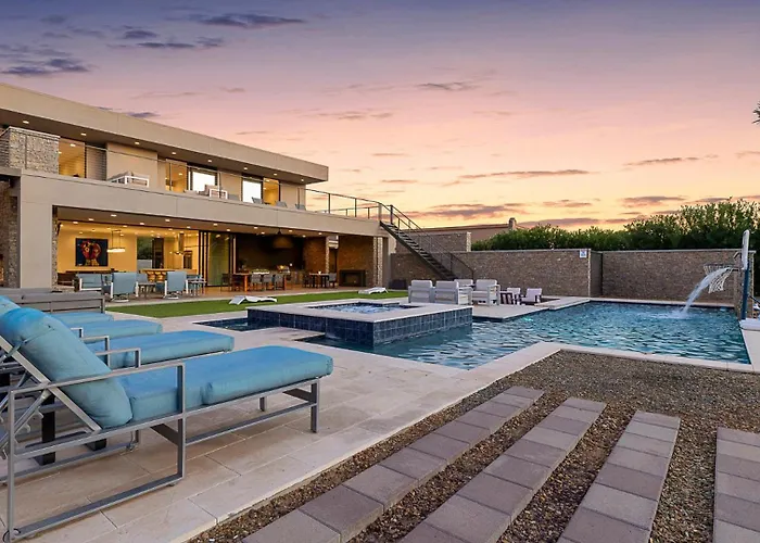 Holiday home Escape With Luxury & Endless Amenities Scottsdale