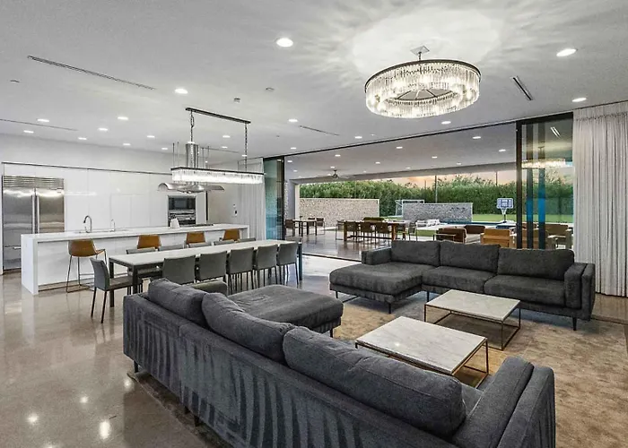 Holiday home Escape With Luxury & Endless Amenities Scottsdale
