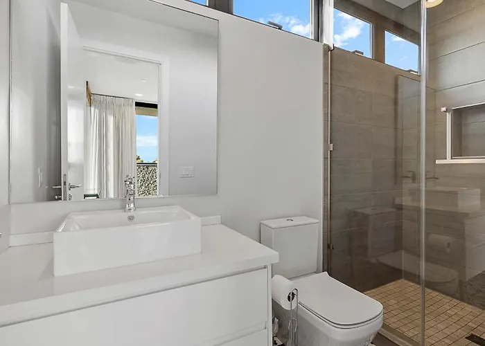 Holiday home Escape With Luxury & Endless Amenities